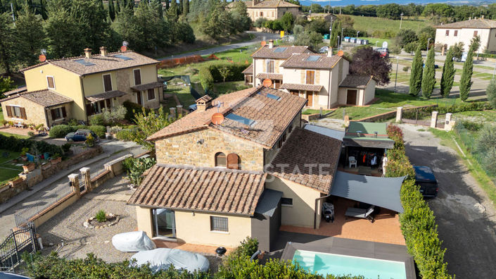 Image No.8-Villa de 2 chambres à vendre à Buonconvento