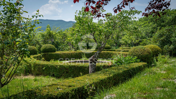 Image No.16-11 Bed Country House for sale
