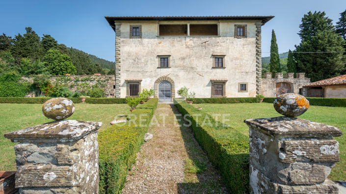 Image No.8-Maison de campagne de 11 chambres à vendre à Pontassieve