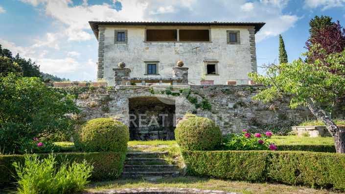 Image No.9-11 Bed Country House for sale