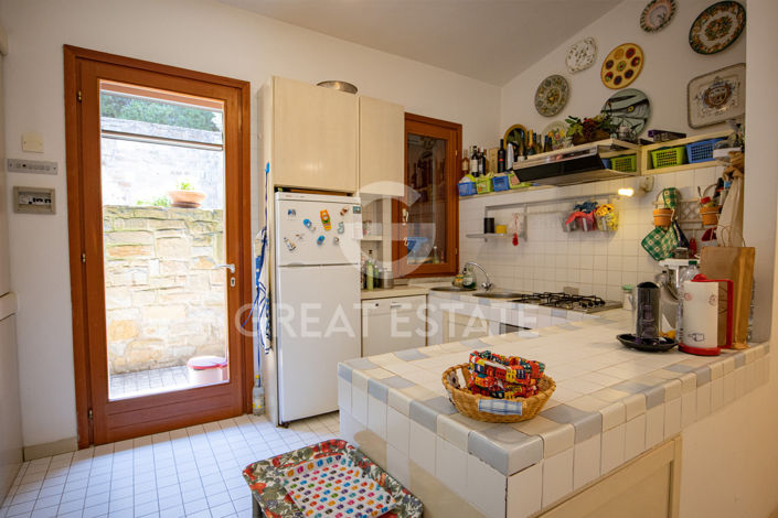 Image No.18-4 Bed Villa for sale