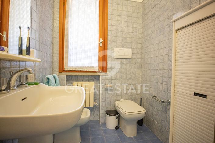 Image No.21-4 Bed Villa for sale