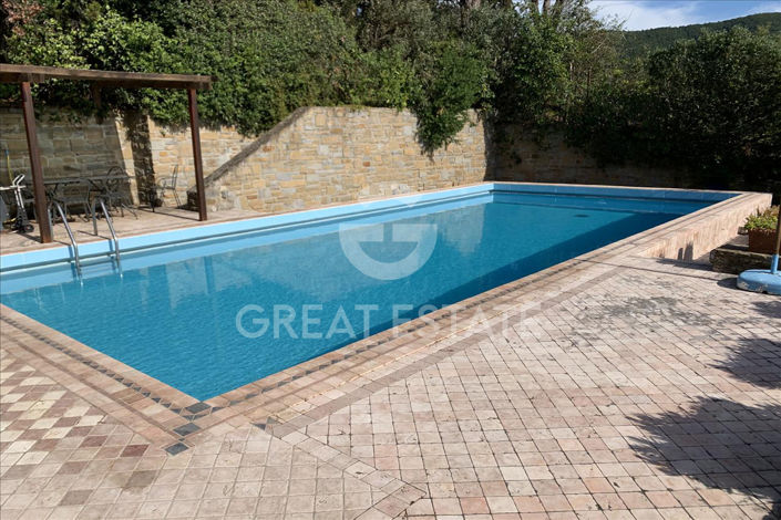 Image No.32-4 Bed Villa for sale