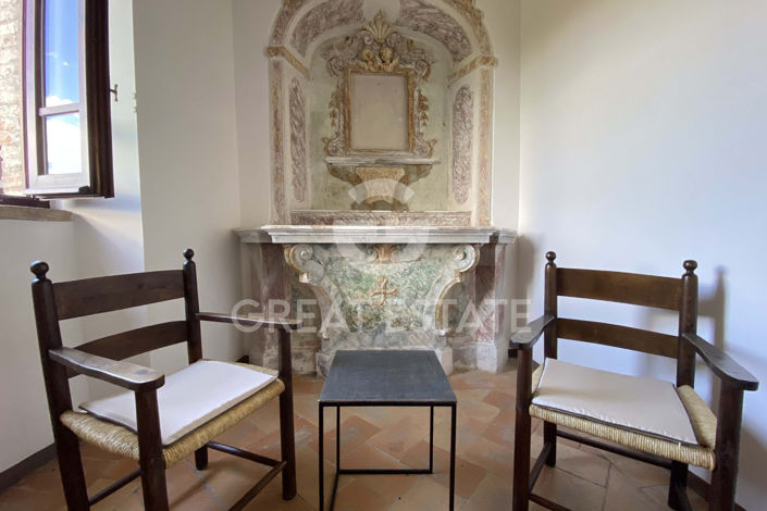 Image No.43-16 Bed Country House for sale