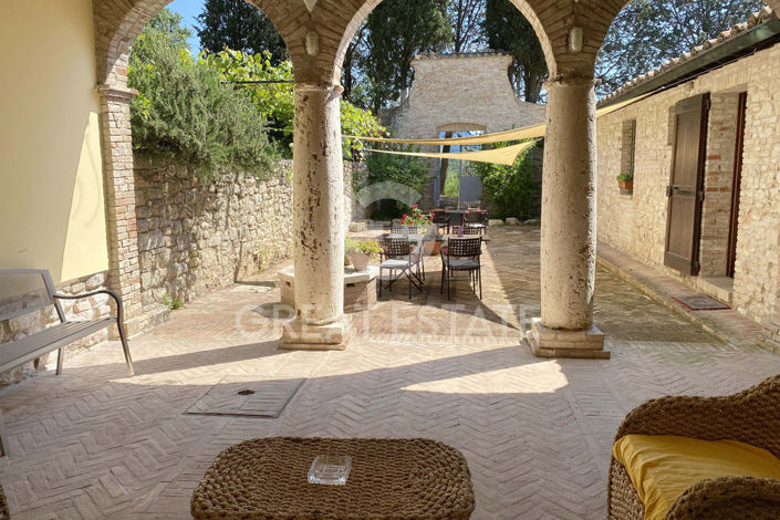 Image No.9-16 Bed Country House for sale