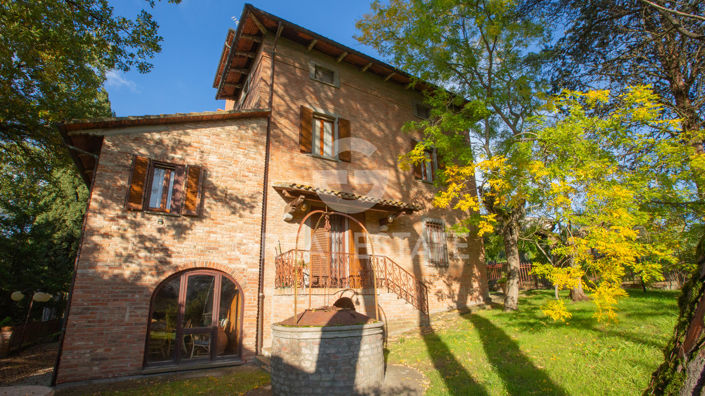 Image No.10-4 Bed Villa for sale