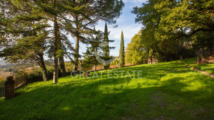 Image No.15-4 Bed Villa for sale