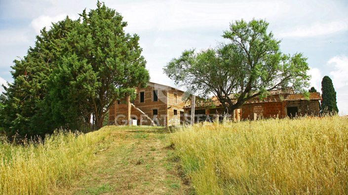 Image No.8-7 Bed Country House for sale