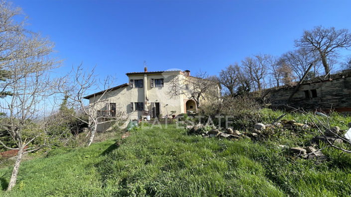 Image No.11-7 Bed Country House for sale