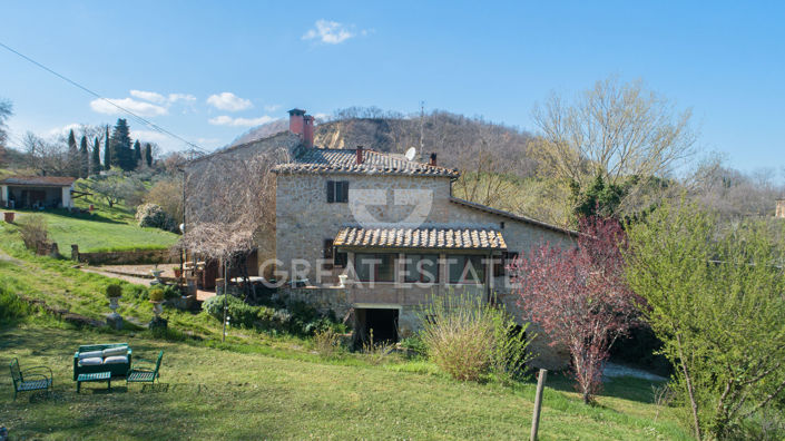 Image No.5-7 Bed Country House for sale