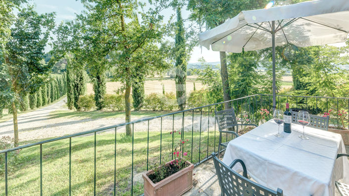 Image No.16-Maison de campagne de 9 chambres à vendre à Foiano della Chiana