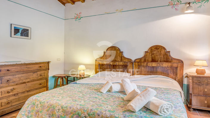 Image No.24-Maison de campagne de 9 chambres à vendre à Foiano della Chiana