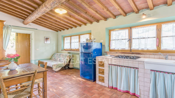 Image No.36-Maison de campagne de 9 chambres à vendre à Foiano della Chiana