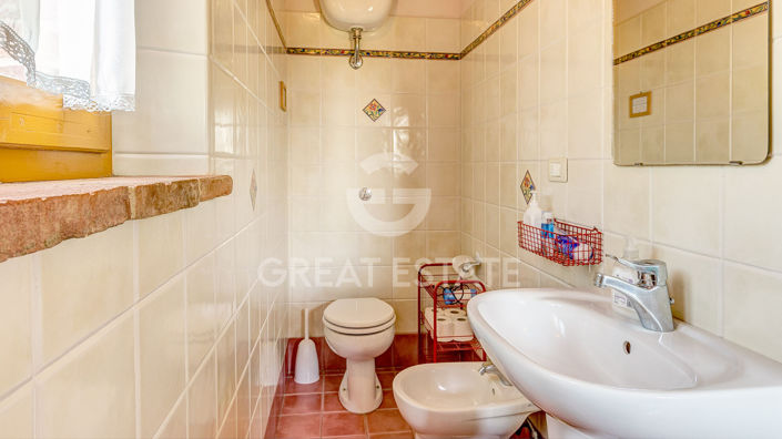 Image No.43-Maison de campagne de 9 chambres à vendre à Foiano della Chiana