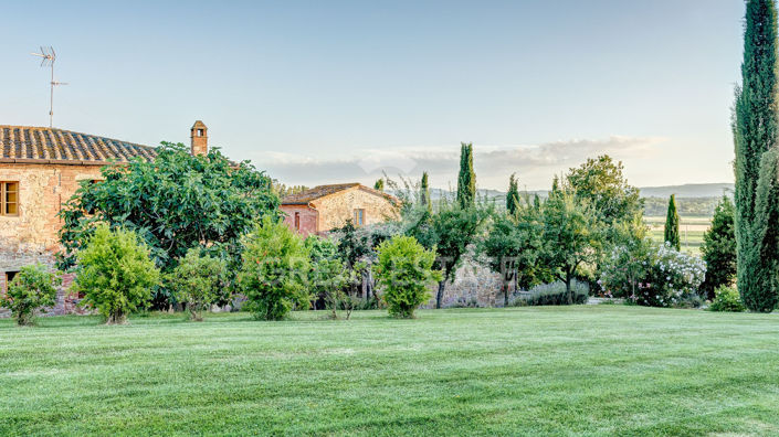 Image No.50-Maison de campagne de 9 chambres à vendre à Foiano della Chiana