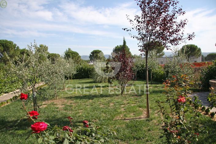 Image No.25-3 Bed Villa for sale