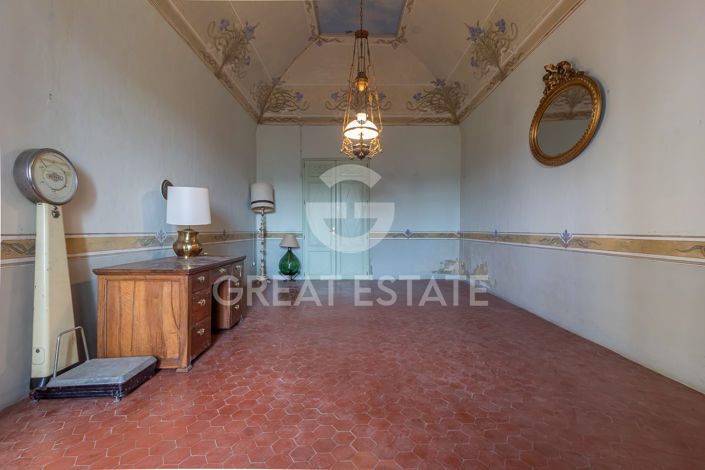 Image No.13-11 Bed Country House for sale