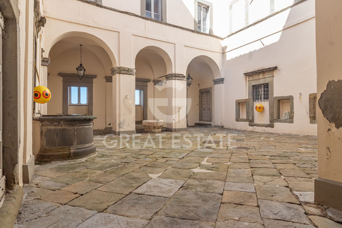 Image No.21-11 Bed Country House for sale