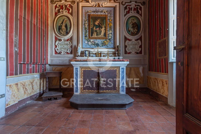 Image No.23-11 Bed Country House for sale