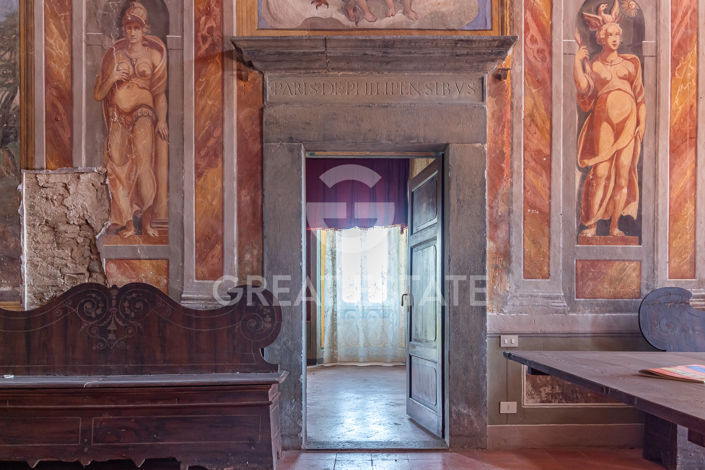 Image No.30-11 Bed Country House for sale