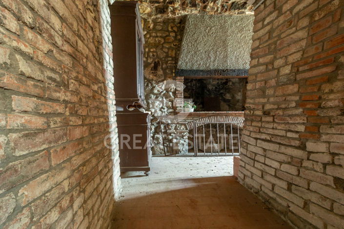 Image No.40-11 Bed Country House for sale