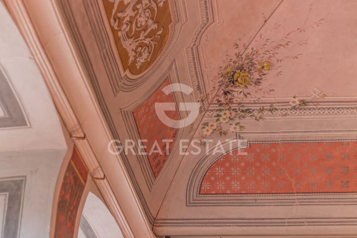 Image No.47-11 Bed Country House for sale