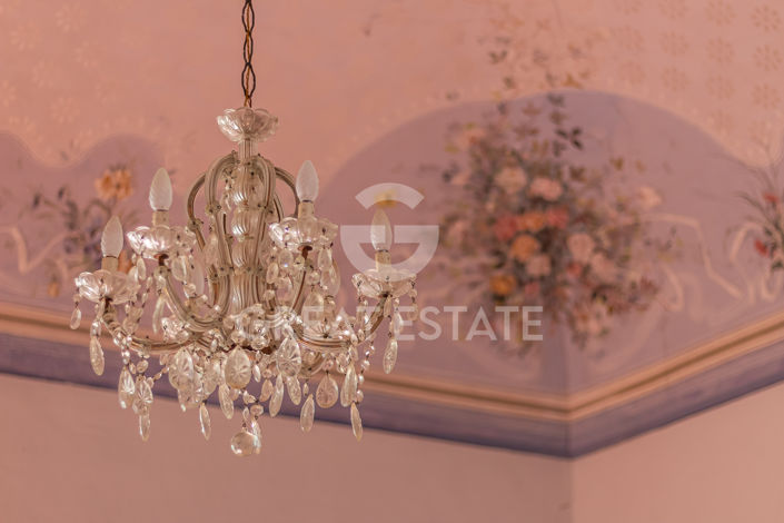 Image No.53-11 Bed Country House for sale