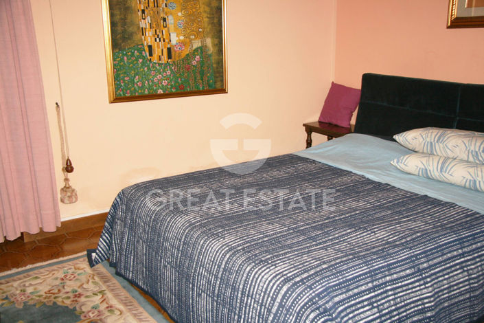 Image No.12-6 Bed Villa for sale