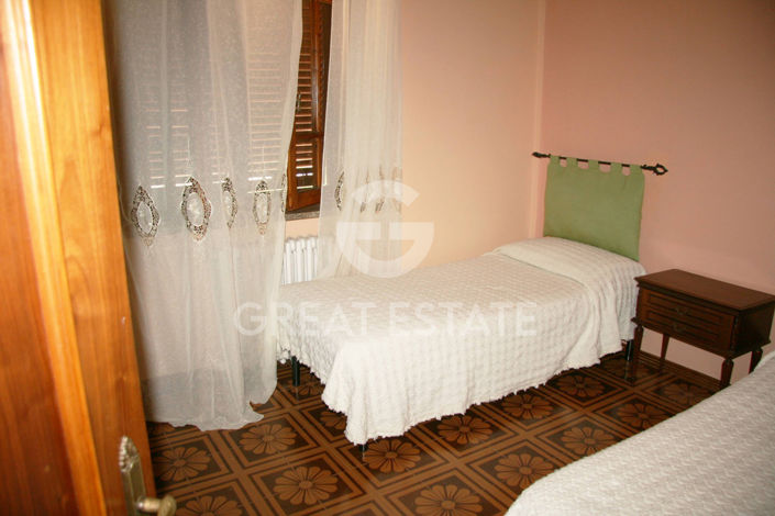 Image No.14-6 Bed Villa for sale