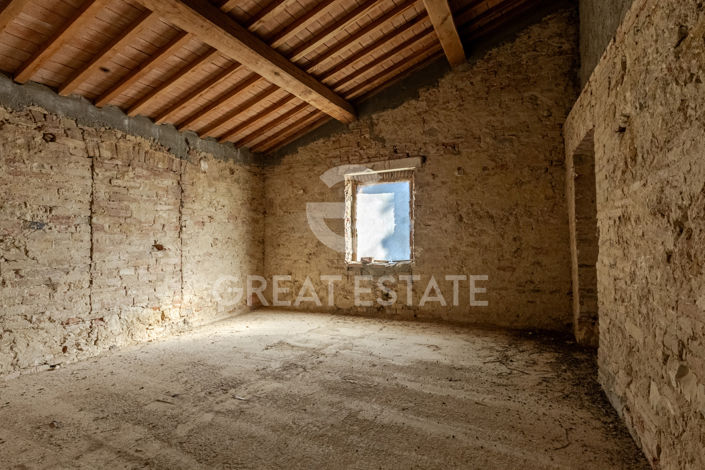 Image No.16-Country House for sale