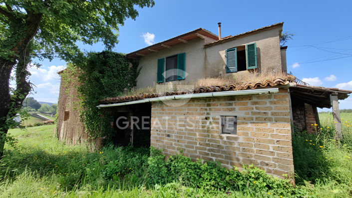 Image No.3-Maison de campagne de 3 chambres à vendre à Montegabbione