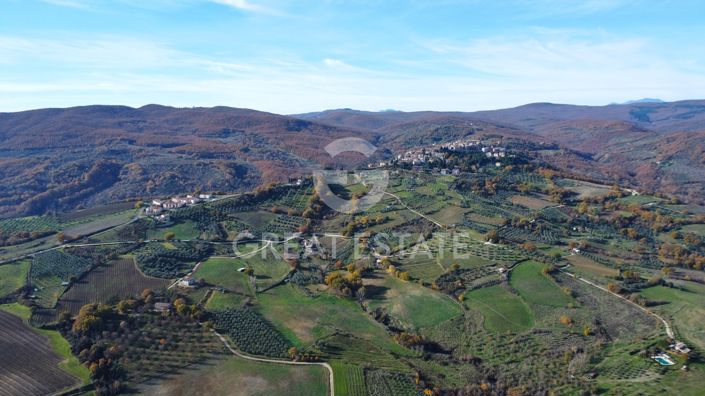 Image No.17-4 Bed Country House for sale