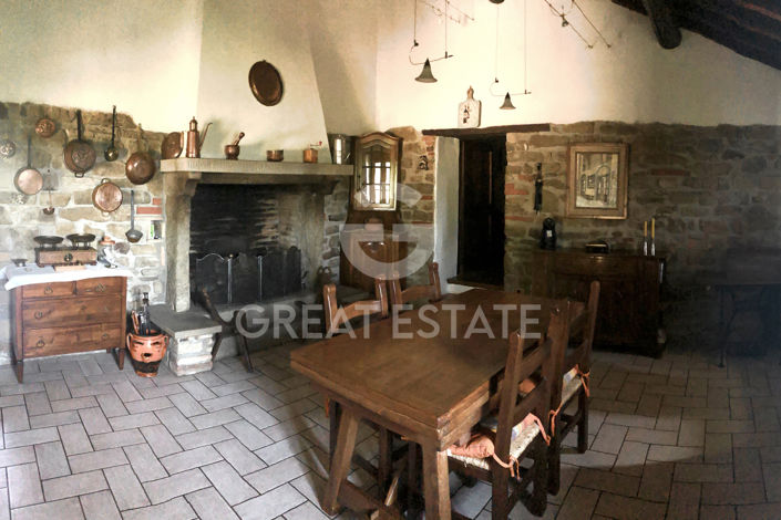 Image No.18-4 Bed Country House for sale