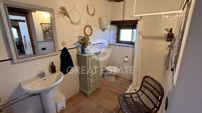 Image No.18-5 Bed Country House for sale