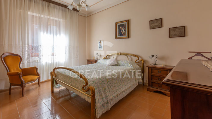 Image No.19-3 Bed Country House for sale