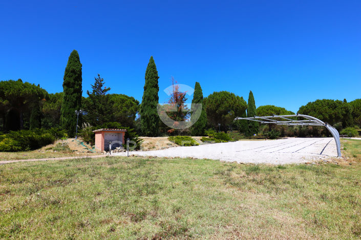 Image No.4-20 Bed Country House for sale