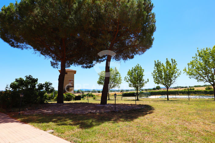 Image No.42-20 Bed Country House for sale