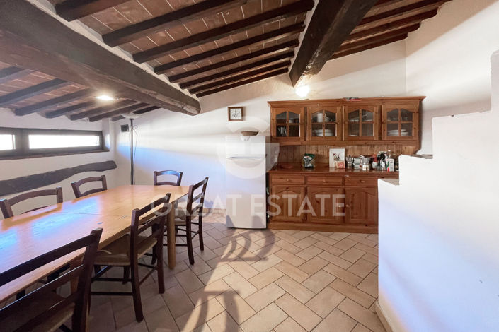 Image No.6-5 Bed Property for sale