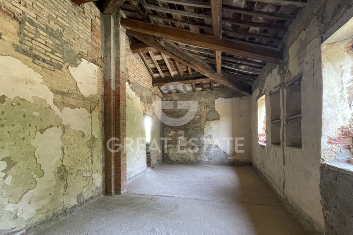 Image No.12-4 Bed Country House for sale