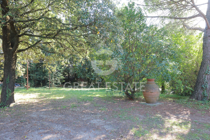 Image No.13-Maison de campagne de 5 chambres à vendre à Perugia