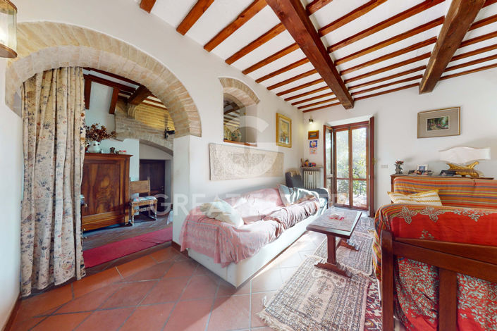 Image No.15-Maison de campagne de 5 chambres à vendre à Perugia