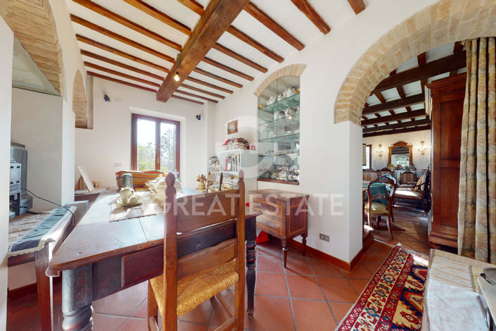 Image No.16-Maison de campagne de 5 chambres à vendre à Perugia