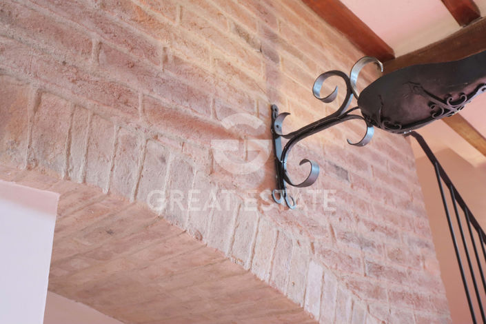 Image No.39-Maison de campagne de 5 chambres à vendre à Perugia