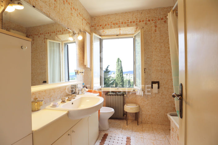 Image No.12-Maison de campagne à vendre à Lucignano