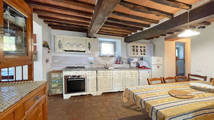 Image No.15-4 Bed Country House for sale