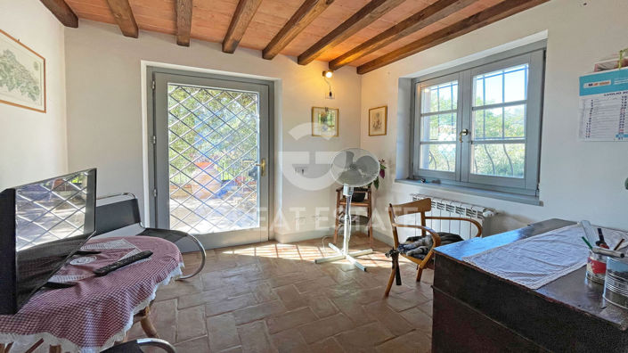 Image No.16-4 Bed Country House for sale