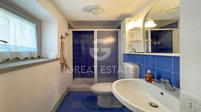 Image No.17-4 Bed Country House for sale