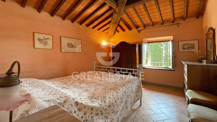 Image No.22-4 Bed Country House for sale