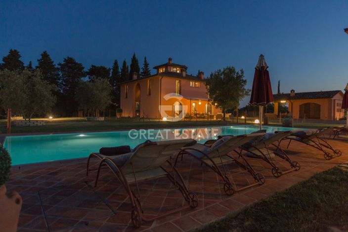 Image No.15-4 Bed Villa for sale