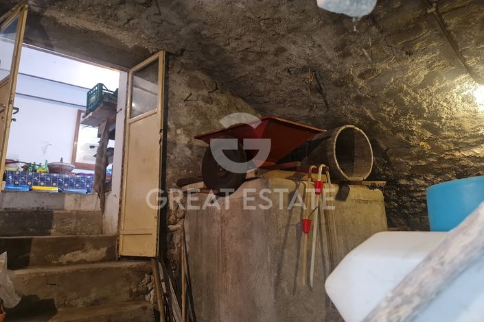 Image No.44-4 Bed Property for sale